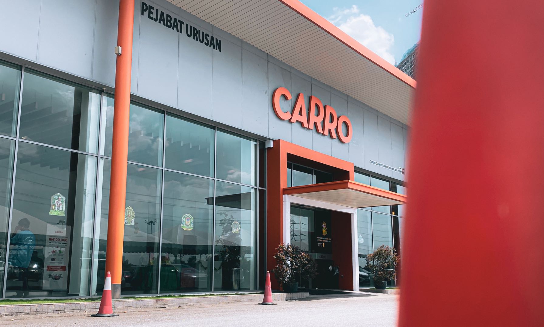Carro retail store